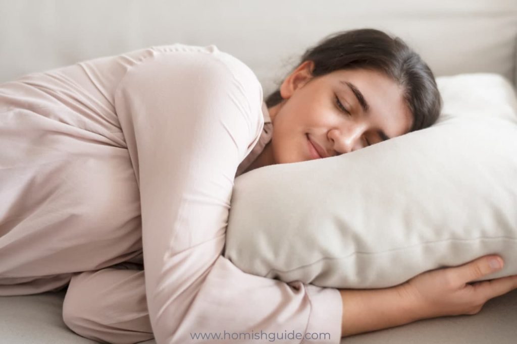 put on a mattress cover_ Comfort